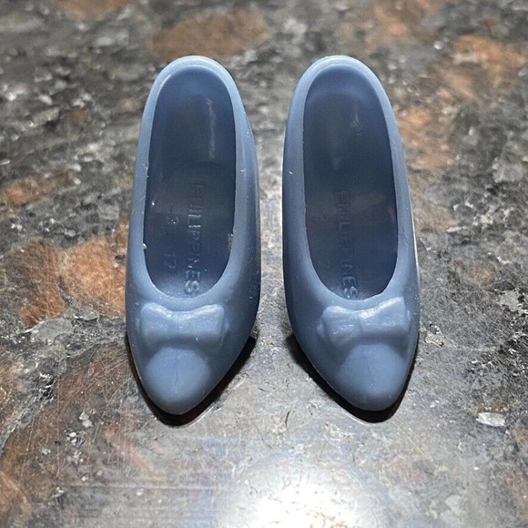 BLUE BOW DRESS BARBIE Doll Shoe~Classic Princess Bride - Picture 1 of 5